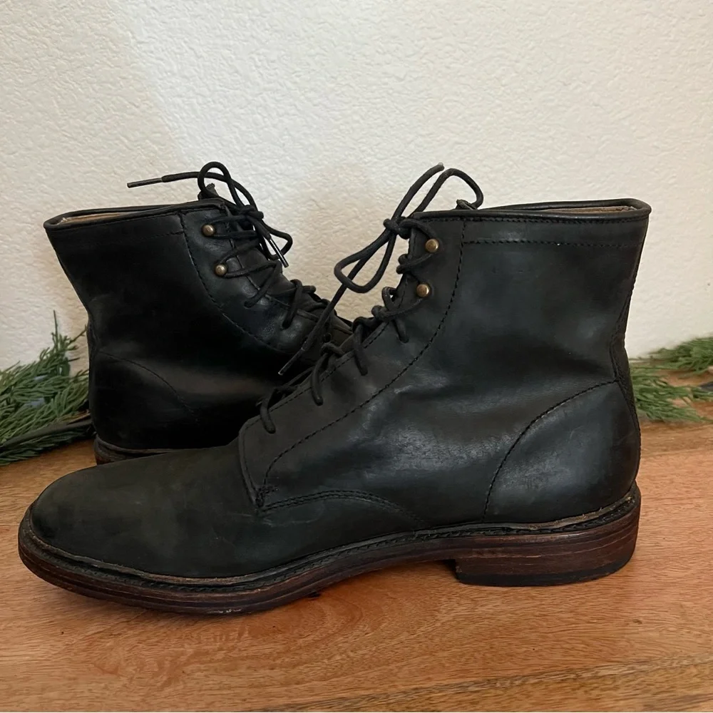 Frye Men’s James Black Leather Lace Up Chukka Boots Size US 10.5 D